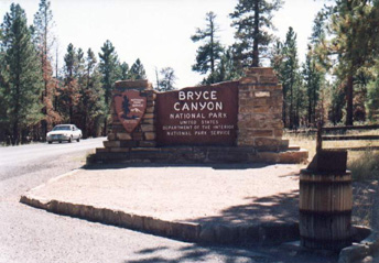 Bryce1.jpg (49147 bytes)