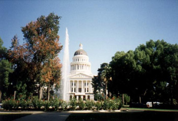 Sacramento.jpg (32599 bytes)